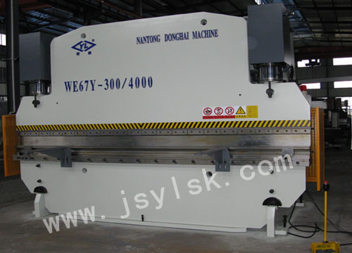 WE67Y-300/4000液壓(yā)折彎機