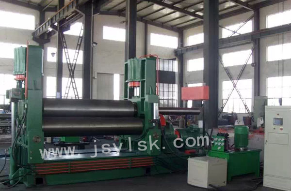 液(yè)壓三輥對(duì)稱式卷闆(pǎn)機