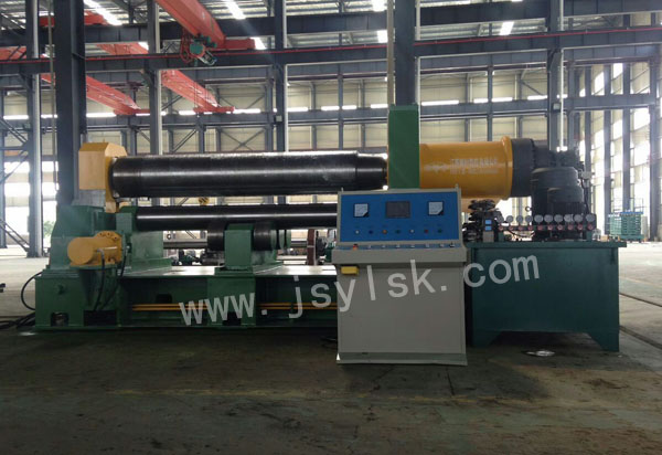 水平(ping)下調卷闆(pan)機