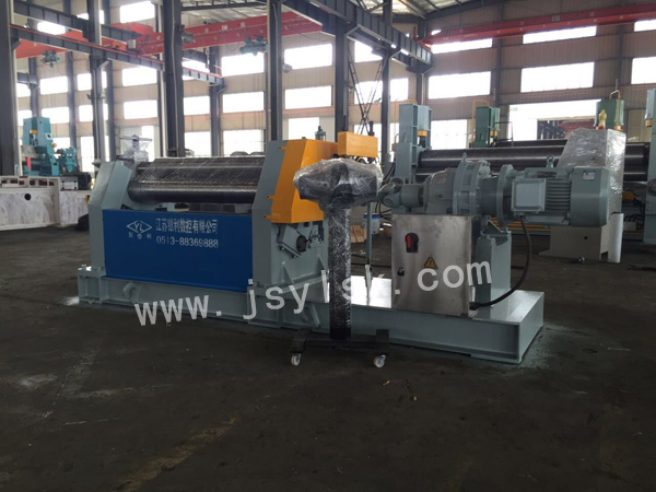 機械三(san)輥非對稱式卷(juan)闆機