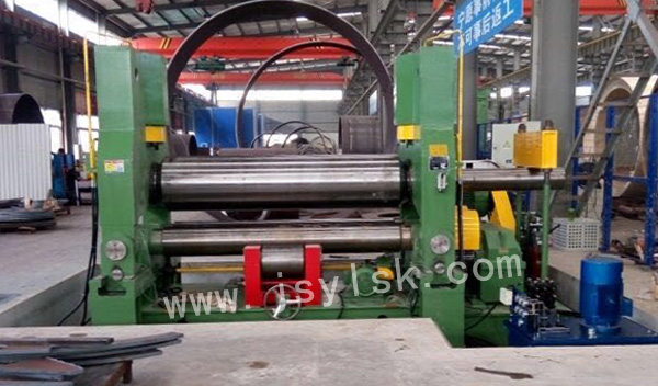 中小型上輥萬(wan)能式卷闆機