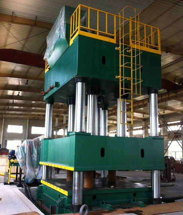 YL32-630四柱(zhù)液壓機