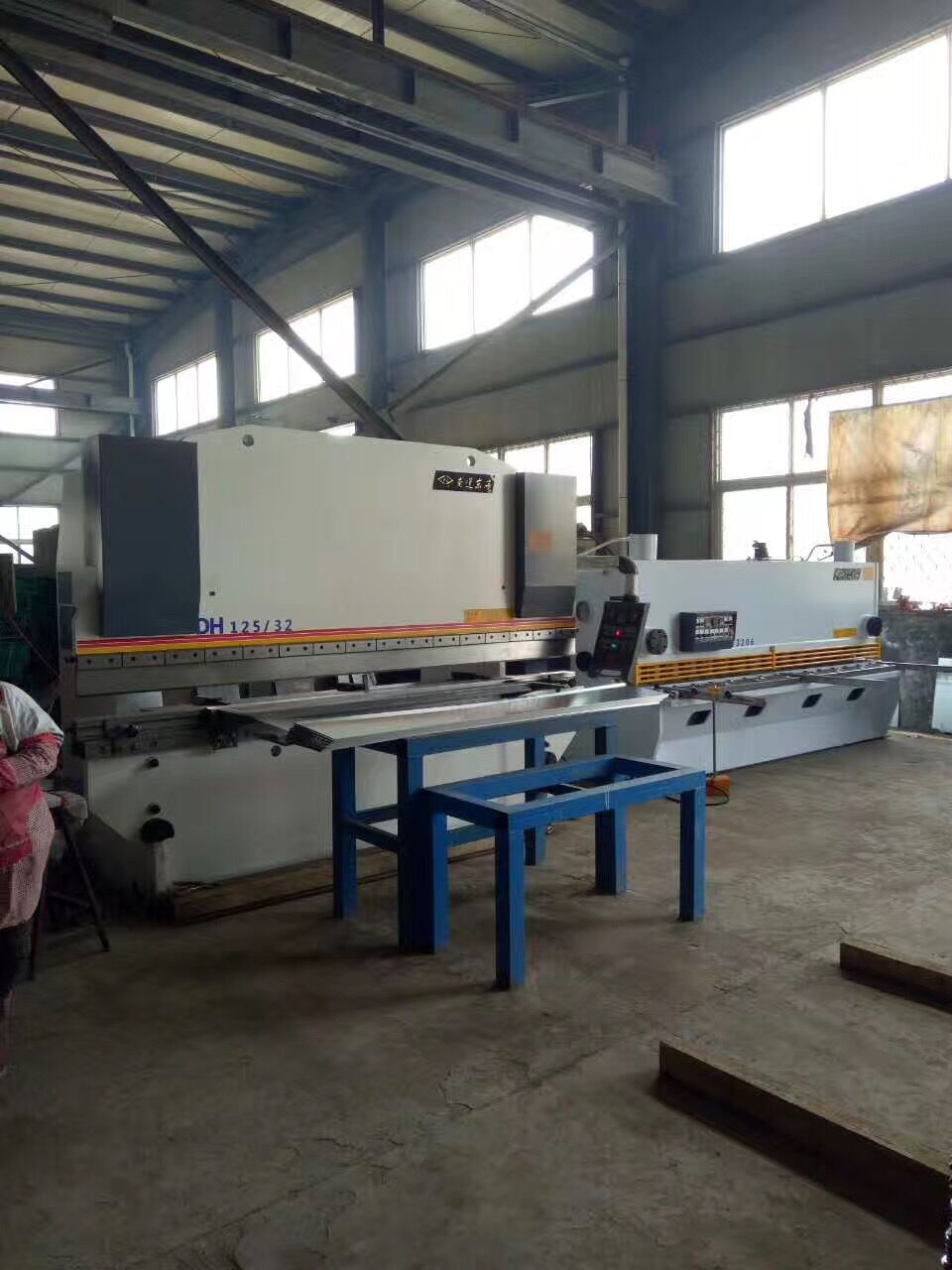 南通東海機(jī)床制造集團剪(jiǎn)闆機折彎機客(ke)戶使用案例