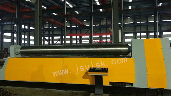 四輥卷闆(pan)機