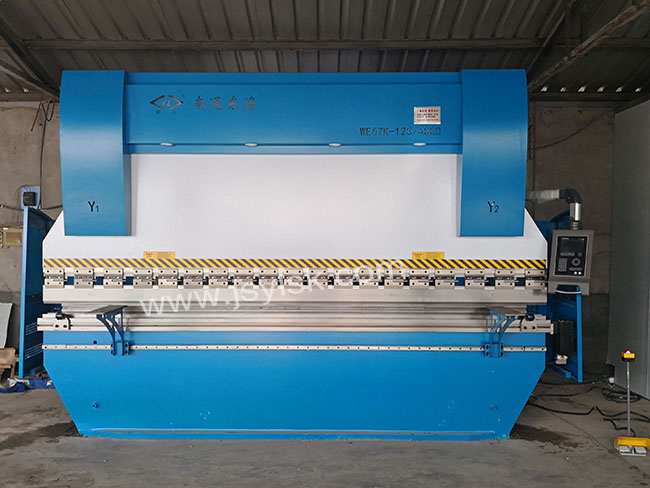 WE67K-125/4000數控折彎(wān)機