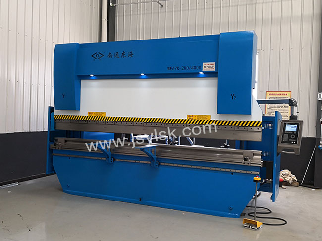 WE67K-200/4000數控折彎機