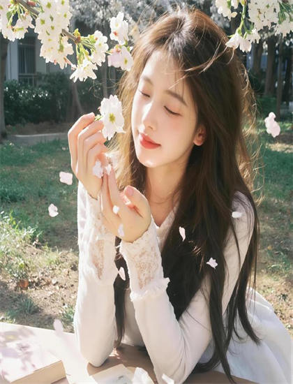 51网站在线观看免费播播足球_九九在线中文字幕无码_奈何boss要娶我免费观看